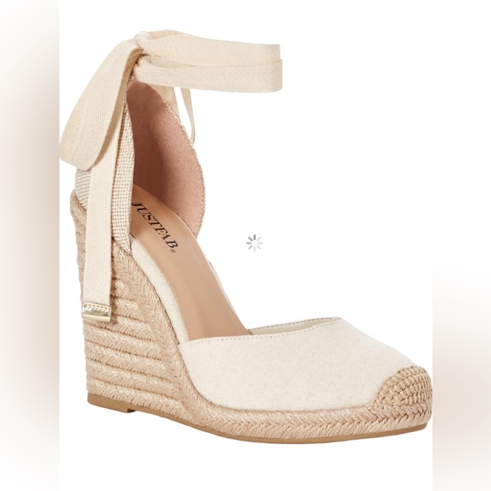 Woman shoes